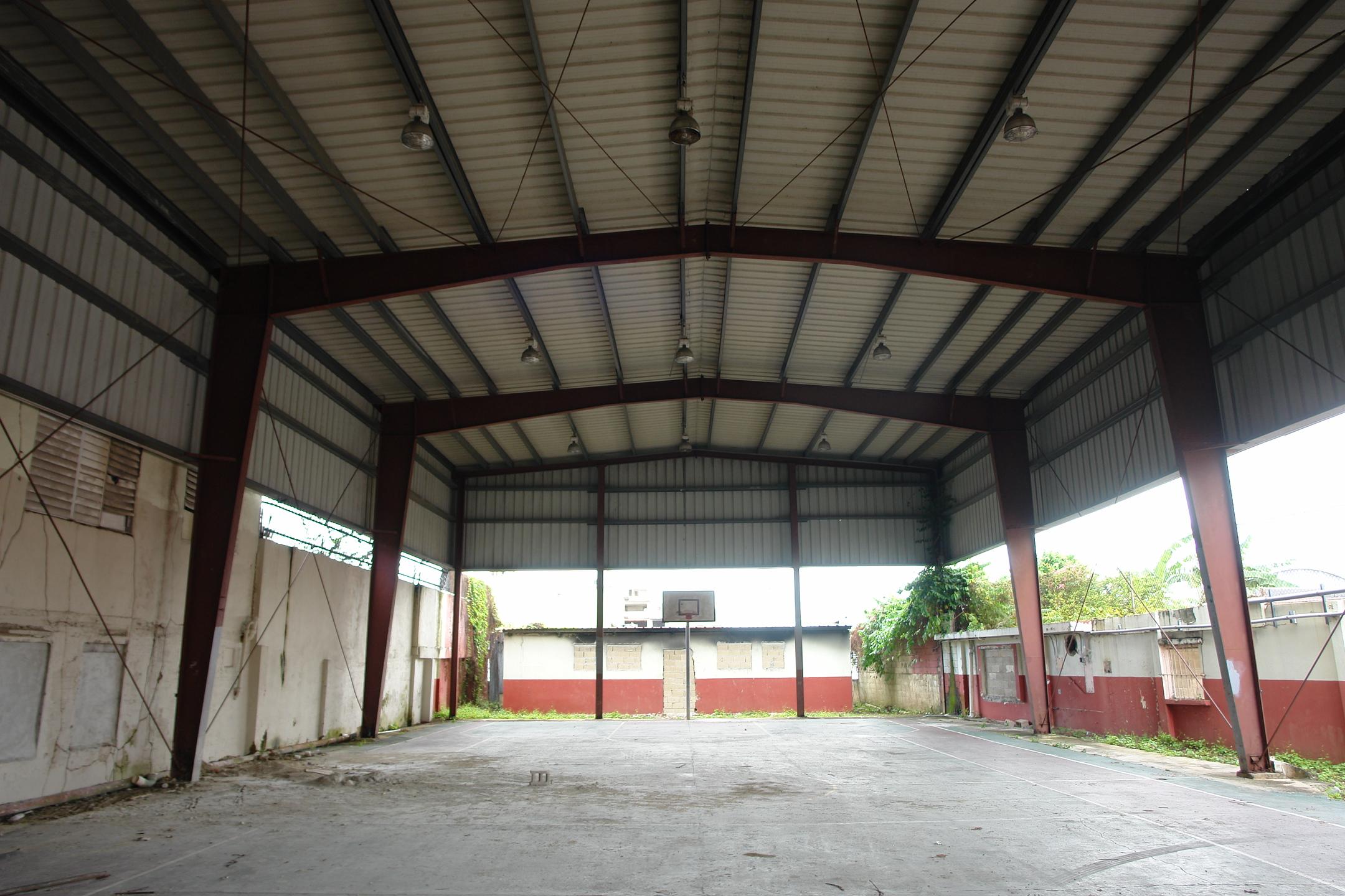 Colegio La Milagrosa - San Juan (Río Piedras) - 2011 00072